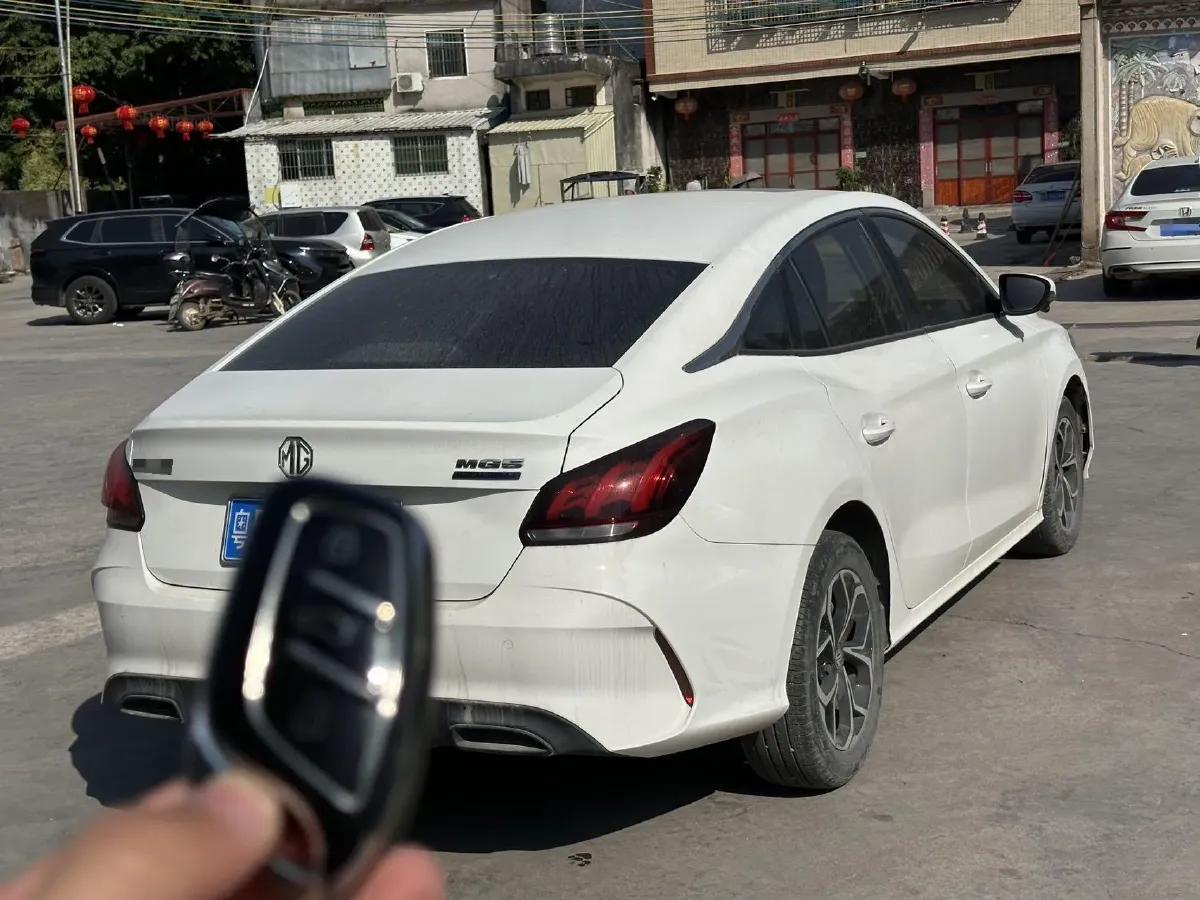 2021 MG 5 1.5L 120HP L4 CVT,autocango,china used car exporter,china ev exporter,chinese used car exporter,chinese used ev exporter