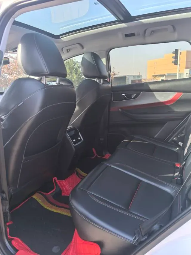 2022 Chery Tiggo 7 1.5T 156HP L4 CVT,autocango,china used car exporter,china ev exporter,chinese used car exporter,chinese used ev exporter