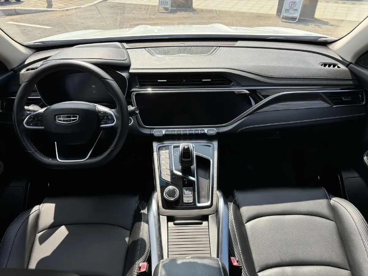 2020 Geely Azkarra 1.8T 184HP L4 7DCT,autocango,china used car exporter,china ev exporter,chinese used car exporter,chinese used ev exporter