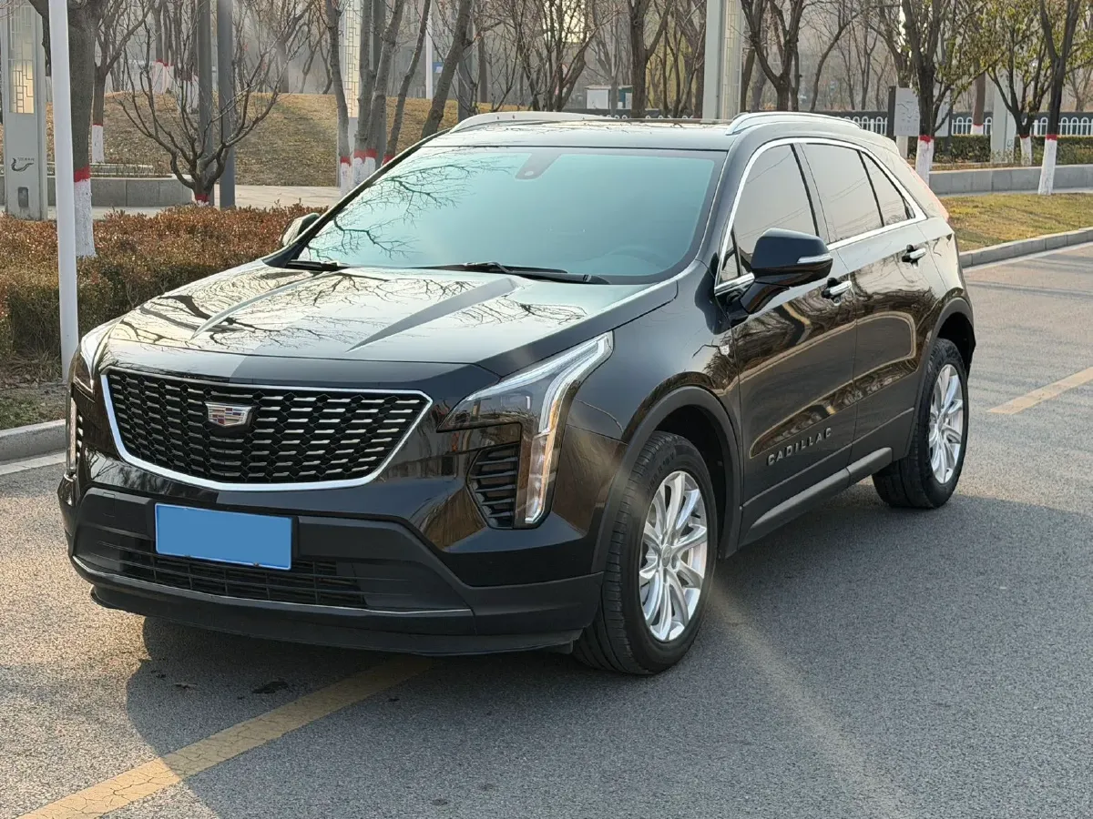 2020 Cadillac XT4 2.0T 241HP L4 9AT,autocango,china used car exporter,china ev exporter,chinese used car exporter,chinese used ev exporter