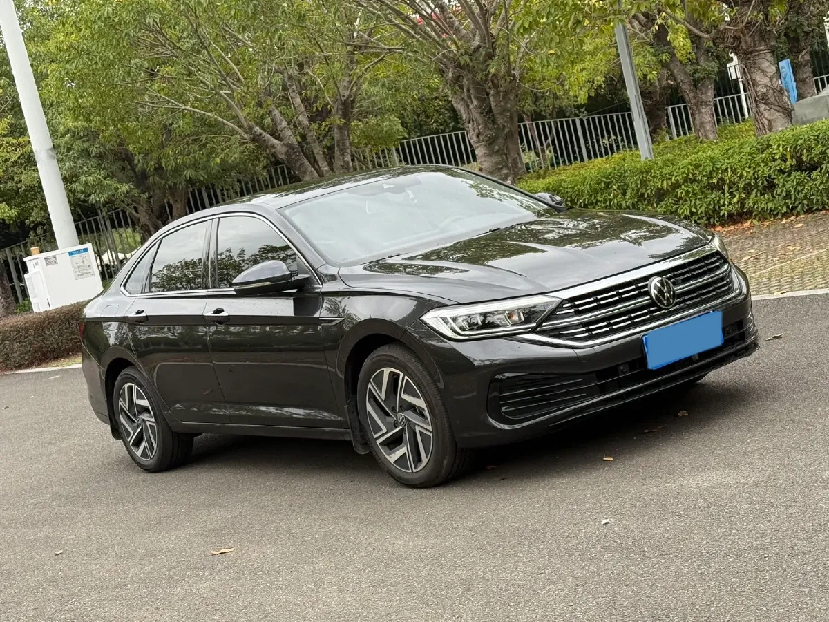 2023 Volkswagen Sagitar 1.5T 160HP L4 7DCT,autocango,china used car exporter,china ev exporter,chinese used car exporter,chinese used ev exporter