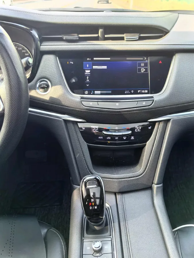 2020 Cadillac XT5 2.0T 237HP L4 9AT,autocango,china used car exporter,china ev exporter,chinese used car exporter,chinese used ev exporter