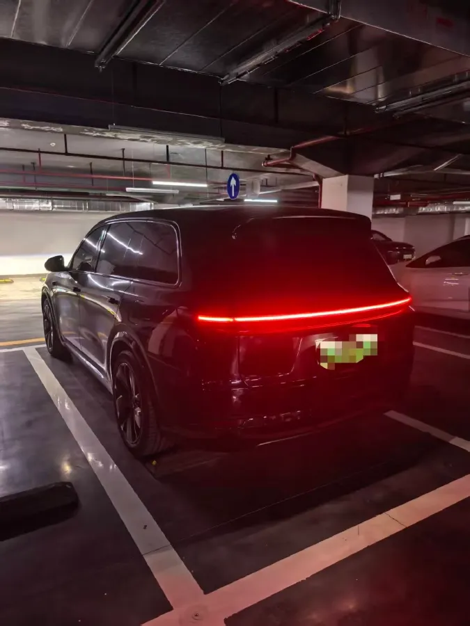 2024 Li L9 Range Extended 154HP REEV 52.3KWH,autocango,china used car exporter,china ev exporter,chinese used car exporter,chinese used ev exporter