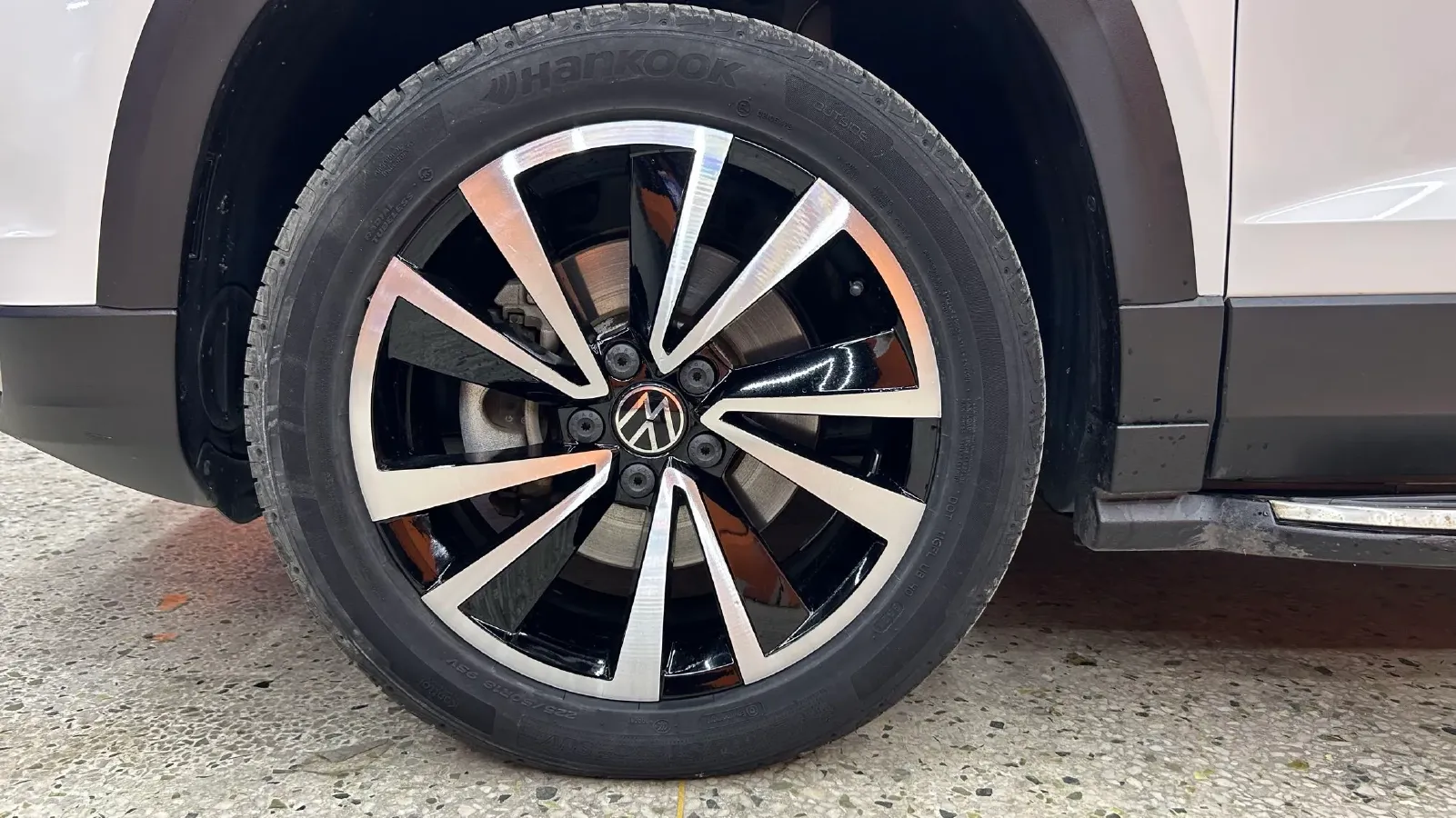 2021 Volkswagen Tharu 1.4T 150HP L4 7DCT,autocango,china used car exporter,china ev exporter,chinese used car exporter,chinese used ev exporter