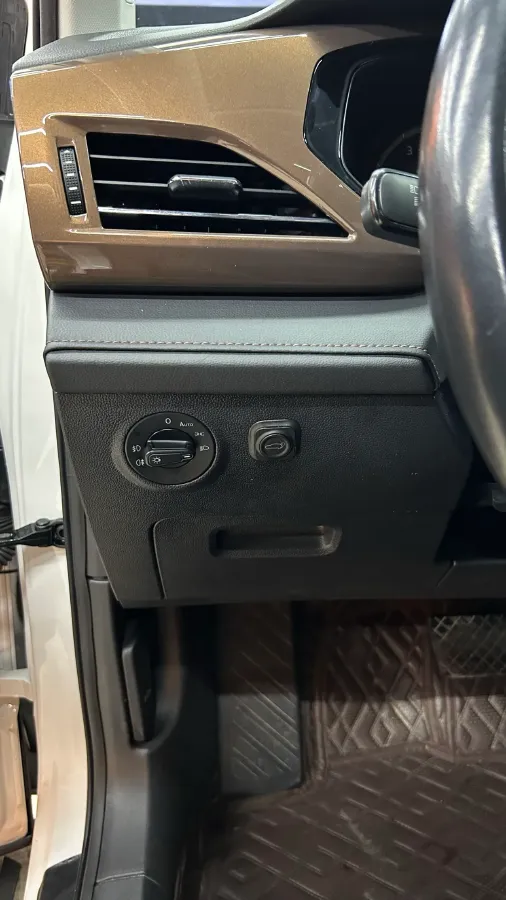 2021 Volkswagen Tharu 1.4T 150HP L4 7DCT,autocango,china used car exporter,china ev exporter,chinese used car exporter,chinese used ev exporter