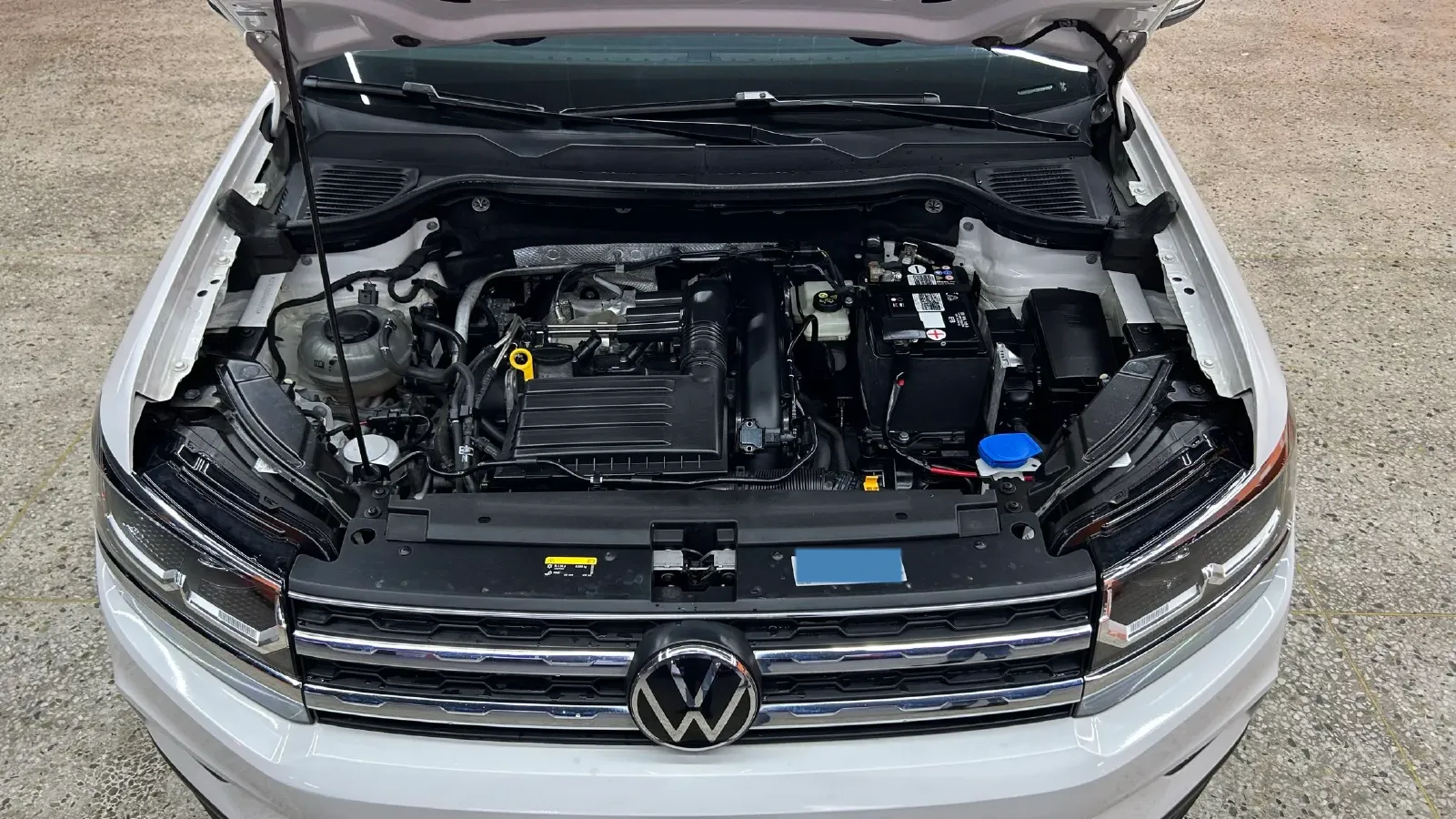2021 Volkswagen Tharu 1.4T 150HP L4 7DCT,autocango,china used car exporter,china ev exporter,chinese used car exporter,chinese used ev exporter