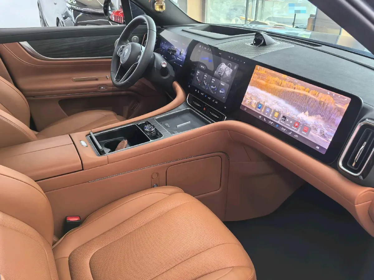 2025 AITO AITO M9 REEV 160HP REEV 52KWH,autocango,china used car exporter,china ev exporter,chinese used car exporter,chinese used ev exporter