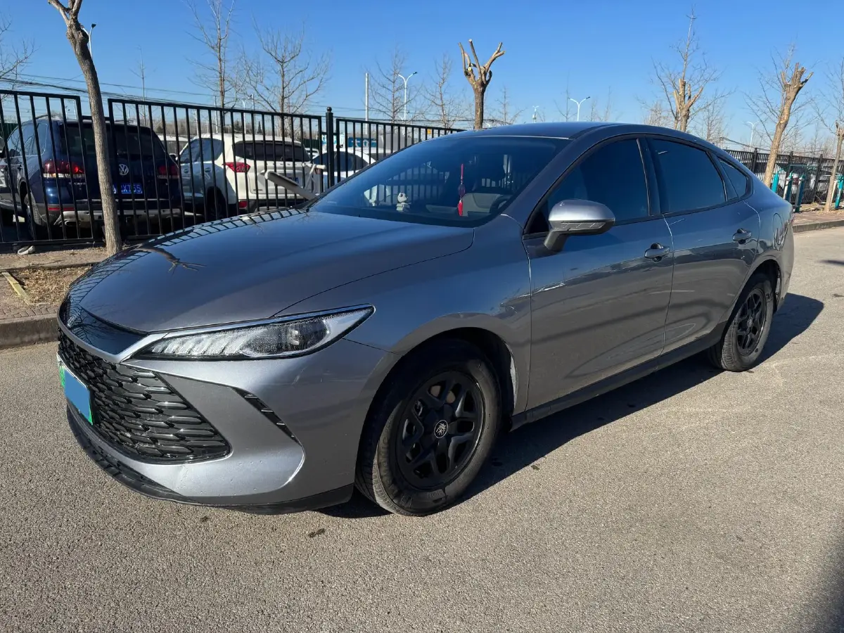 2025 BYD QinL 1.5L 101HP L4 E-CVT PHEV 10.08KWH