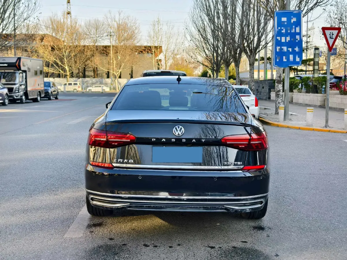 2019 Volvo V40 1.5T 152HP L4 6AT,autocango,china used car exporter,china ev exporter,chinese used car exporter,chinese used ev exporter