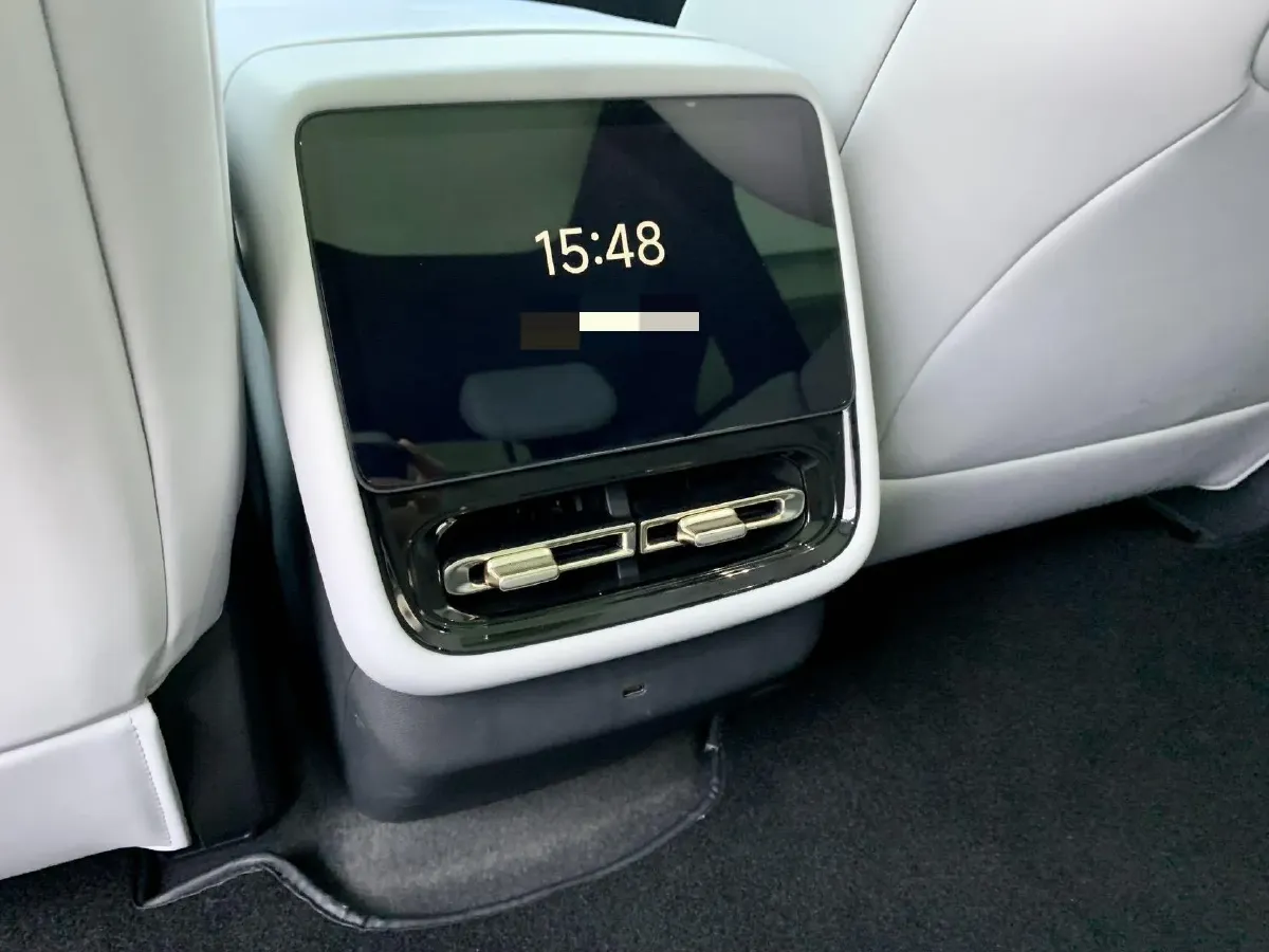 2024 Xpeng P7+ BEV 76.3KWH,autocango,china used car exporter,china ev exporter,chinese used car exporter,chinese used ev exporter