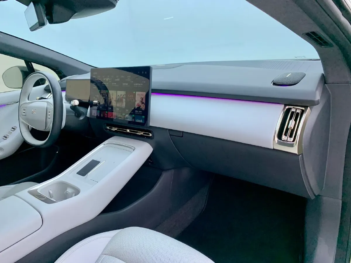 2024 Xpeng P7+ BEV 76.3KWH,autocango,china used car exporter,china ev exporter,chinese used car exporter,chinese used ev exporter