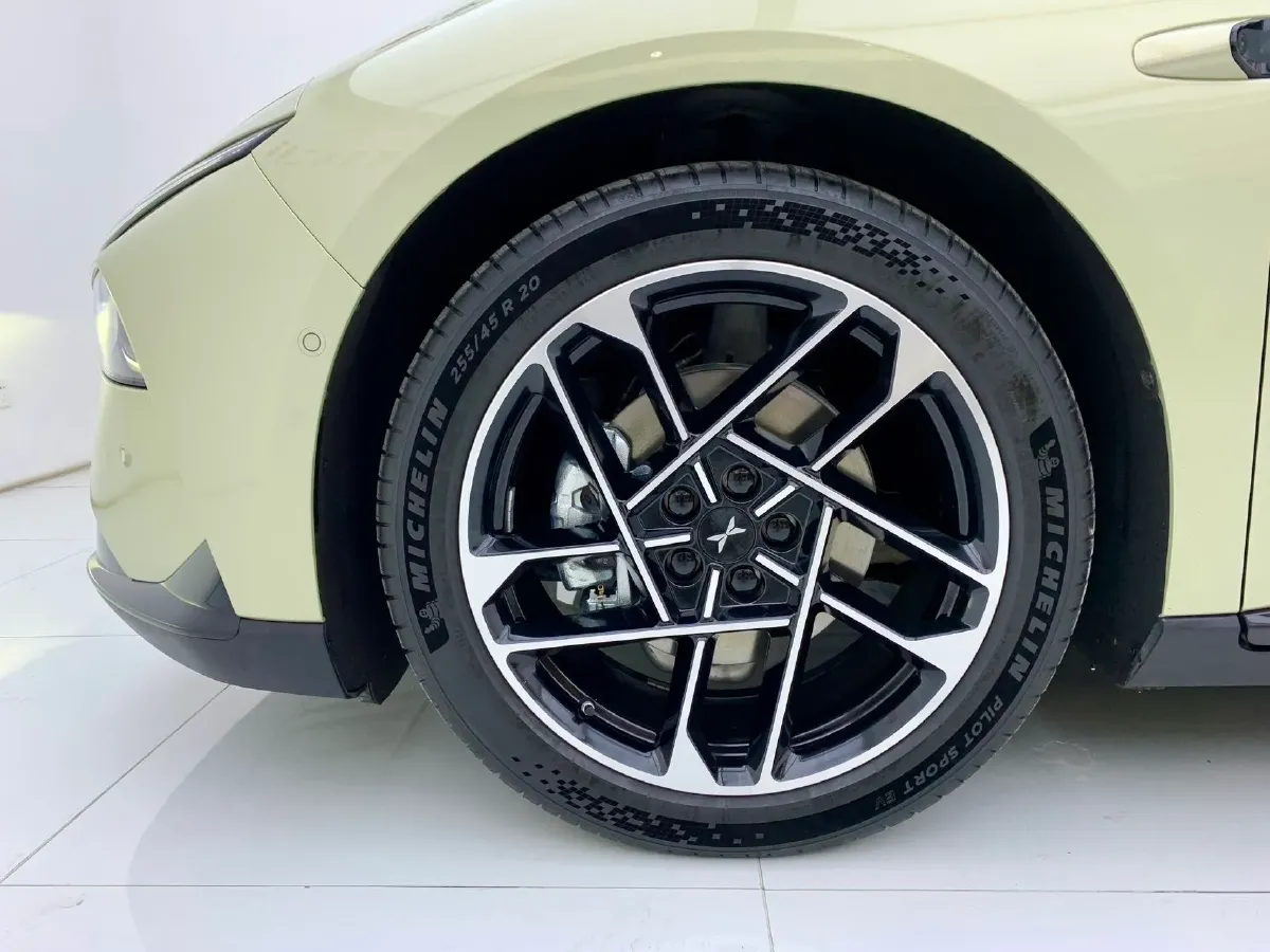 2024 Xpeng P7+ BEV 76.3KWH,autocango,china used car exporter,china ev exporter,chinese used car exporter,chinese used ev exporter