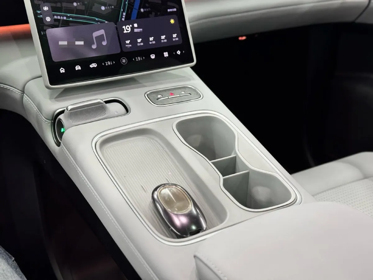 2023 NIO ES6 BEV 75KWH,autocango,china used car exporter,china ev exporter,chinese used car exporter,chinese used ev exporter