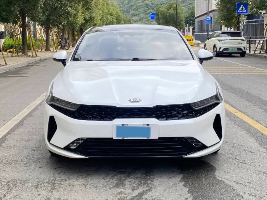 2020 Kia K5 1.5T 170HP L4 7DCT,autocango,china used car exporter,china ev exporter,chinese used car exporter,chinese used ev exporter