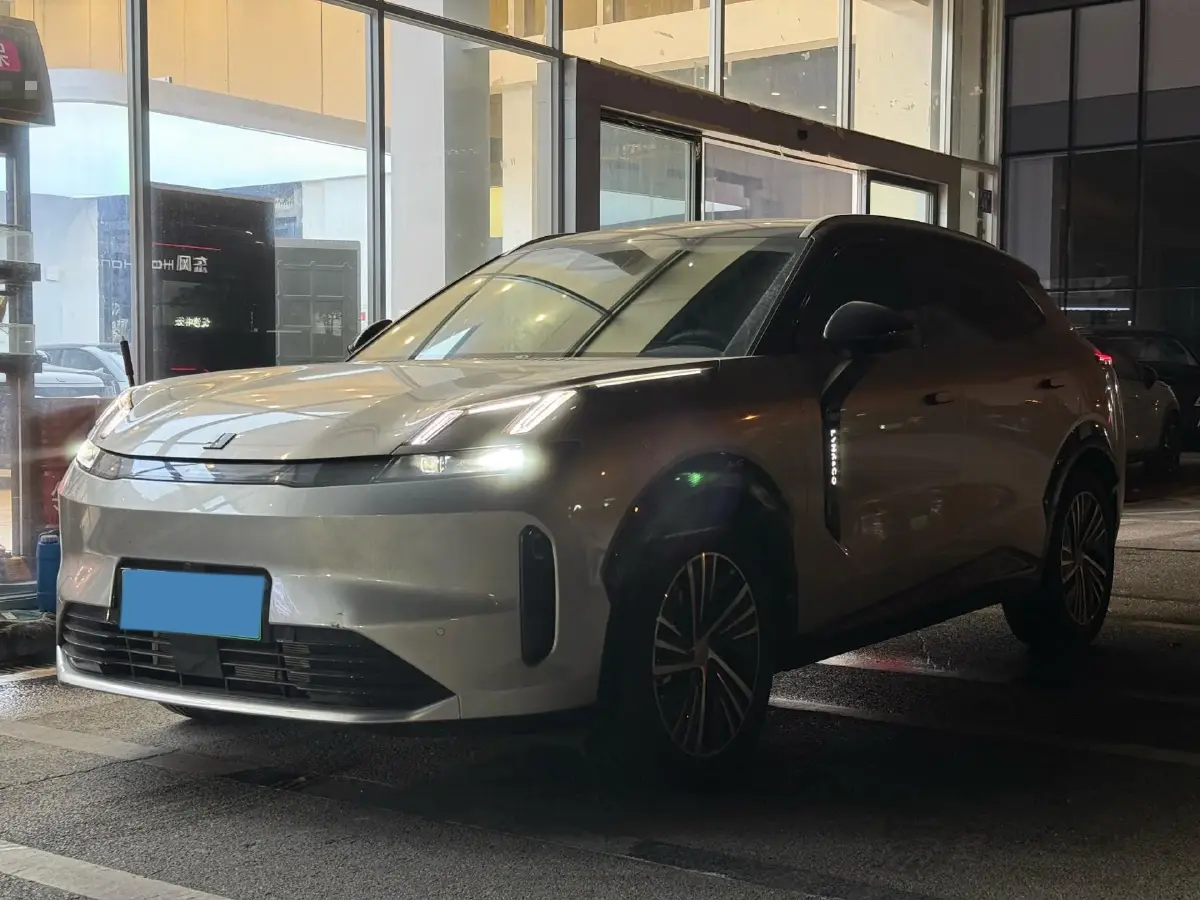 2023 LYNK&CO 08 EM-P 1.5T 163HP L4 3DHT PHEV 21.2KWH