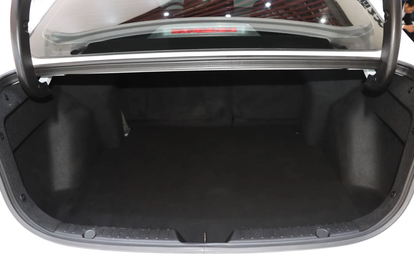 2022 ChangAn Eado 1.4T 160HP L4 7DCT,autocango,china used car exporter,china ev exporter,chinese used car exporter,chinese used ev exporter