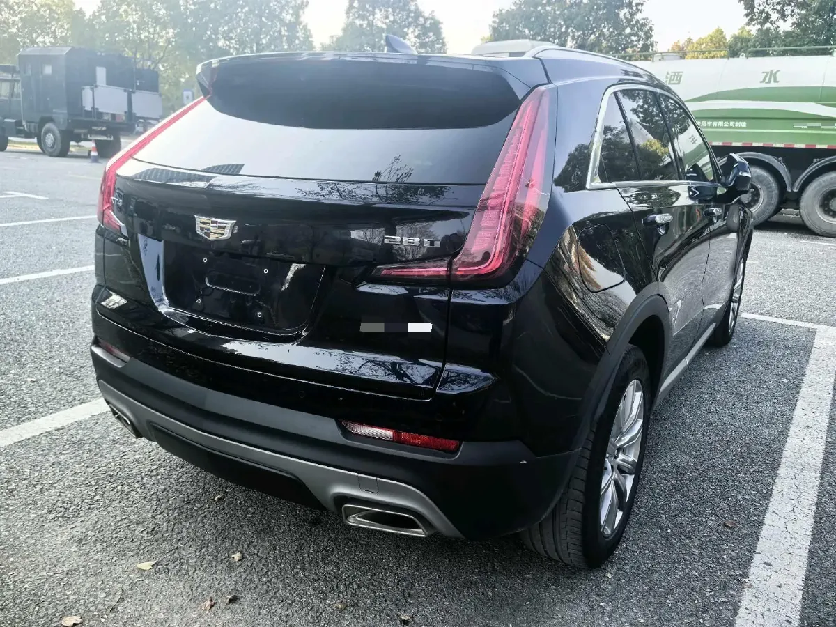 2020 Cadillac XT4 2.0T 241HP L4 9AT,autocango,china used car exporter,china ev exporter,chinese used car exporter,chinese used ev exporter