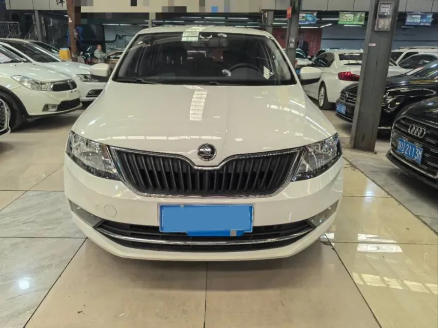 2018 Skoda Rapid Spaceback 1.6L 110HP L4 6AT,autocango,china used car exporter,china ev exporter,chinese used car exporter,chinese used ev exporter