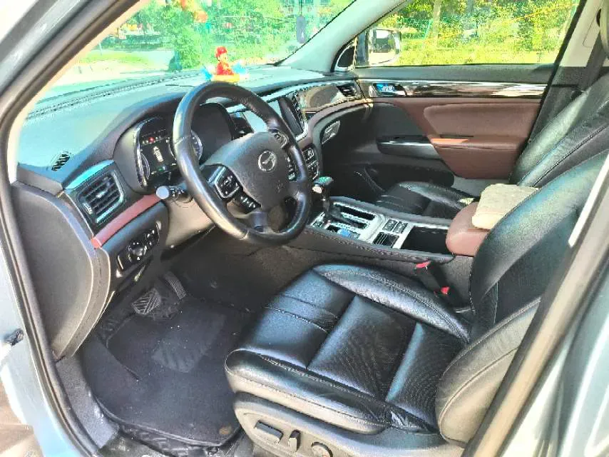 2017 GAC Trumpchi GS8 2.0T 201HP L4 6AT,autocango,china used car exporter,china ev exporter,chinese used car exporter,chinese used ev exporter