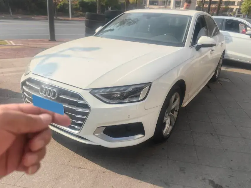 2020 Audi A4L 2.0T 190HP L4 7DCT