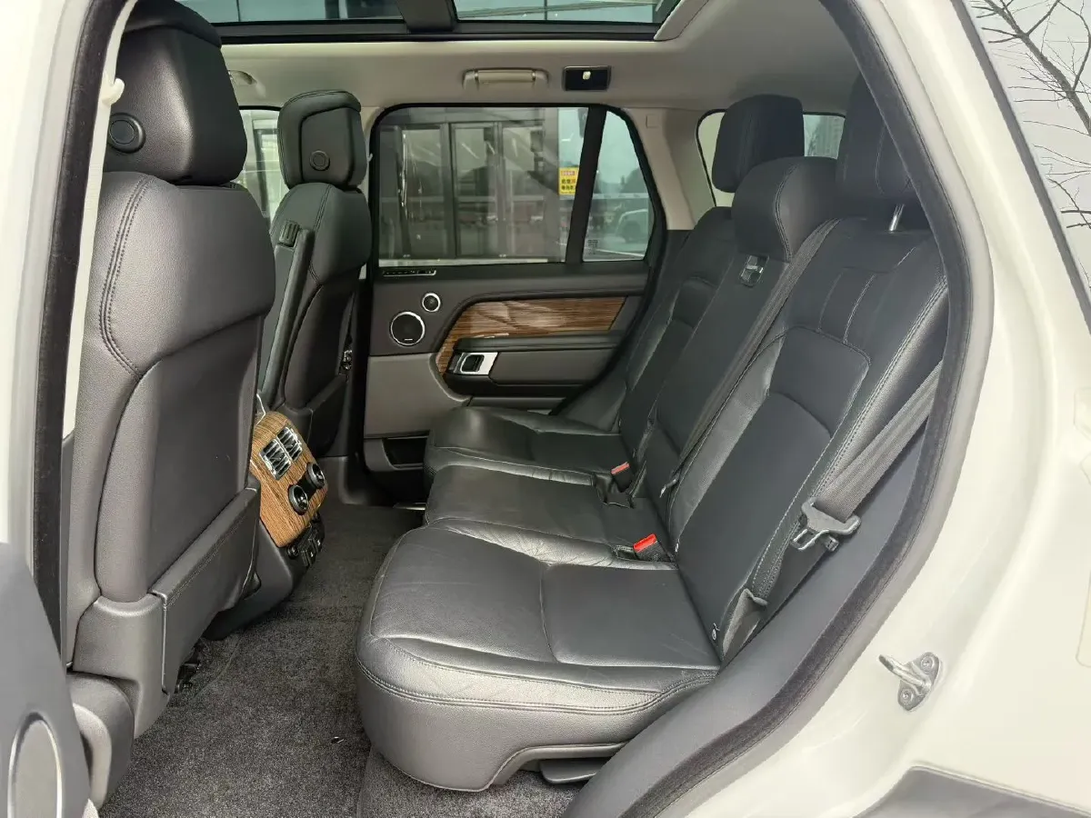 2018 Land Rover Range Rover 3.0T 340HP V6 8AT,autocango,china used car exporter,china ev exporter,chinese used car exporter,chinese used ev exporter