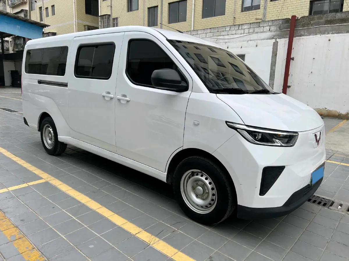 2024 WuLing YangGuang BEV 41.9KWH,autocango,china used car exporter,china ev exporter,chinese used car exporter,chinese used ev exporter