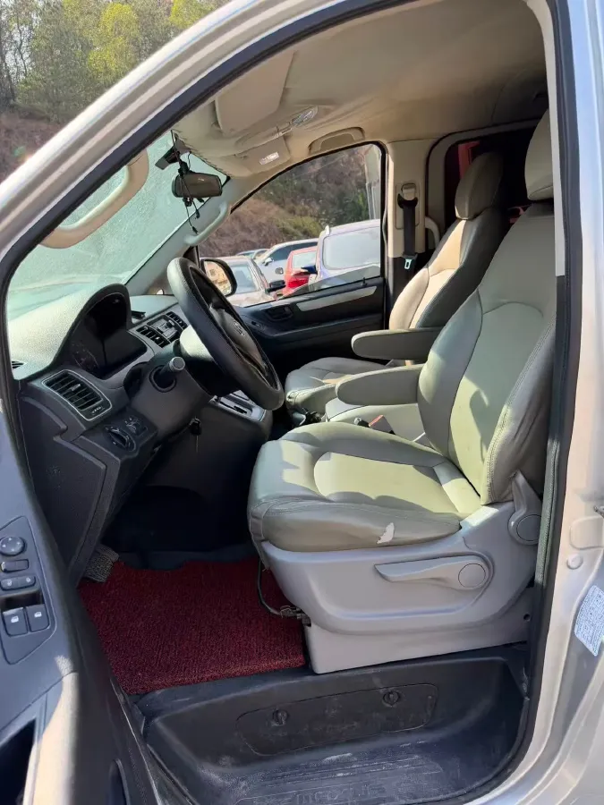 2016 MAXUS G10 2.0T 224HP L4 6AT,autocango,china used car exporter,china ev exporter,chinese used car exporter,chinese used ev exporter