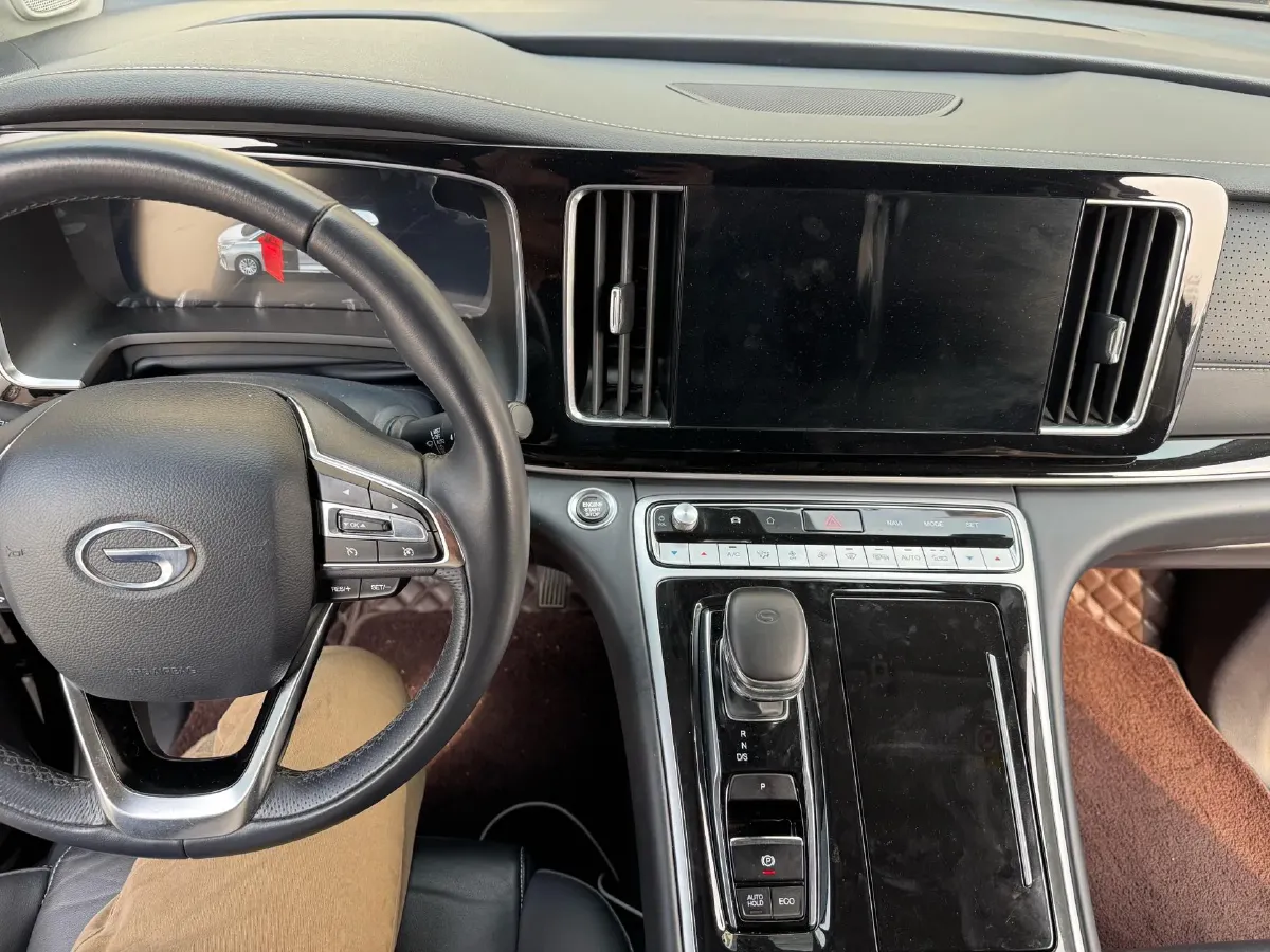 2021 GAC Trumpchi M8 2.0T 252HP L4 8AT,autocango,china used car exporter,china ev exporter,chinese used car exporter,chinese used ev exporter