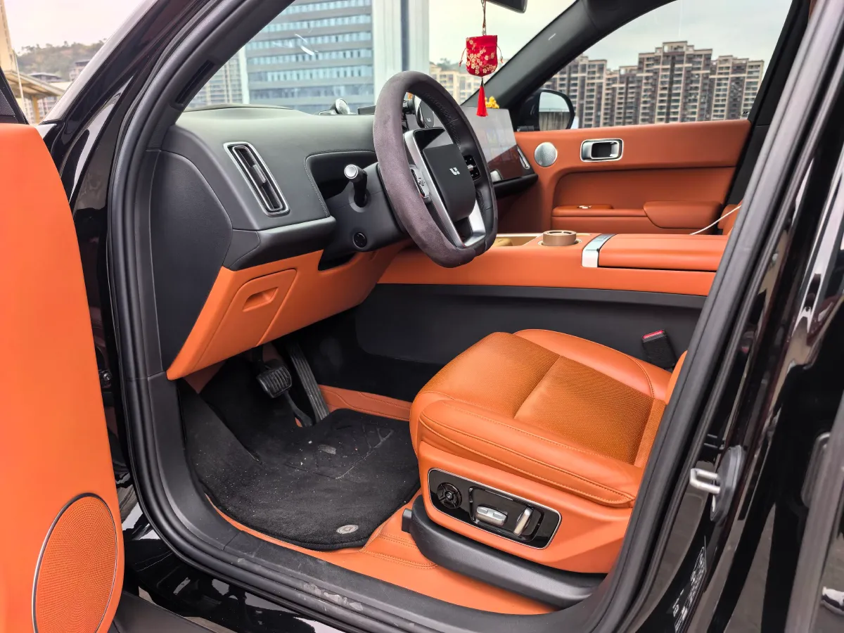 2023 Li L7 Range Extended 154HP REEV 40.9KWH,autocango,china used car exporter,china ev exporter,chinese used car exporter,chinese used ev exporter