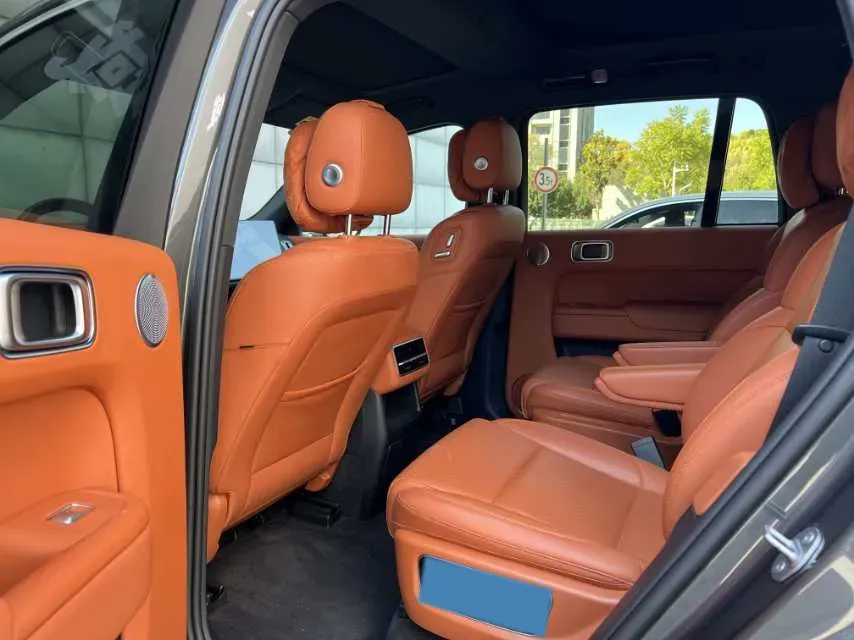 2023 Li L8 Range Extended 154HP REEV 40.9KWH,autocango,china used car exporter,china ev exporter,chinese used car exporter,chinese used ev exporter