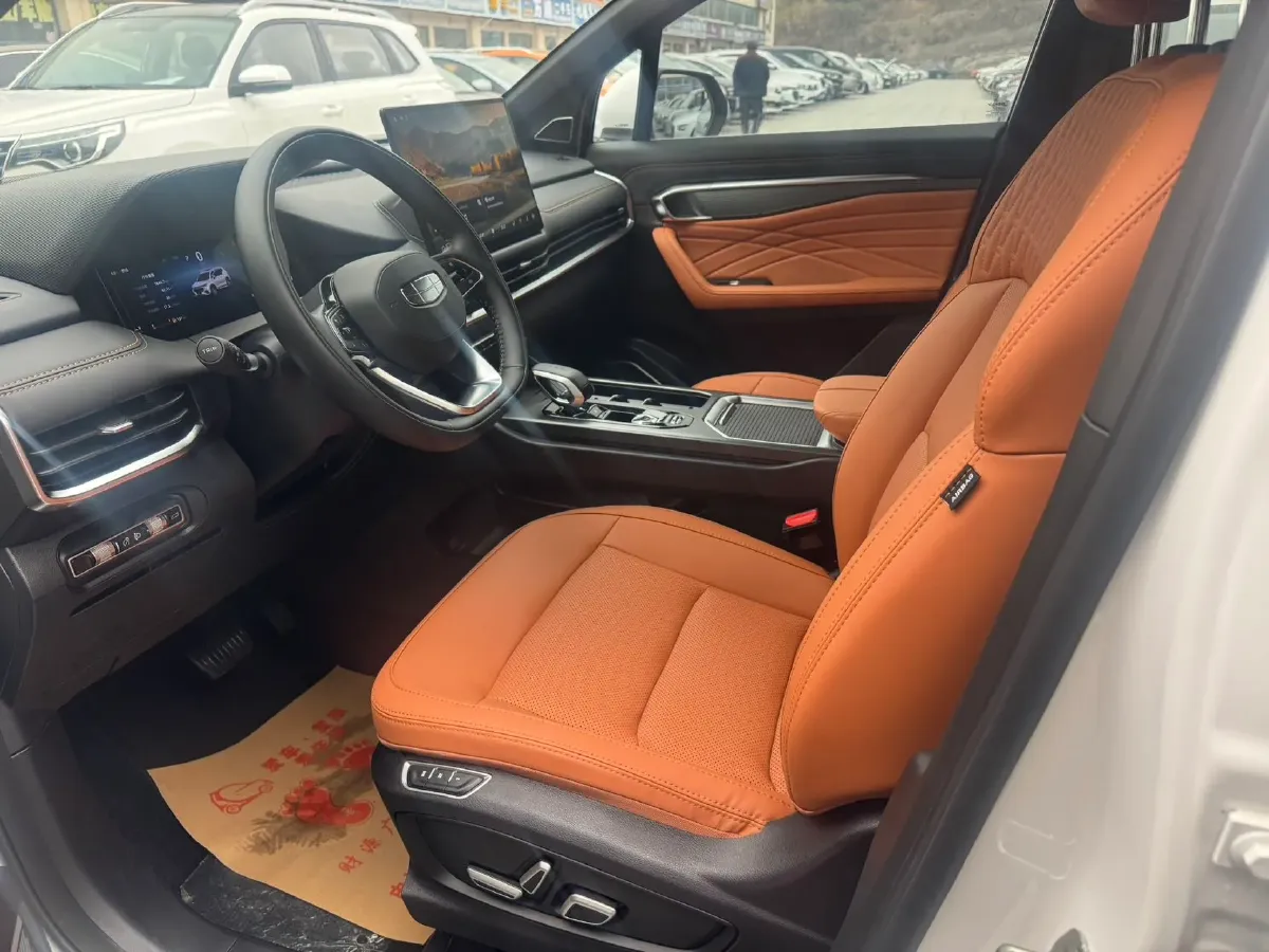 2024 Geely Okavango L 2.0T 218HP L4 7DCT,autocango,china used car exporter,china ev exporter,chinese used car exporter,chinese used ev exporter