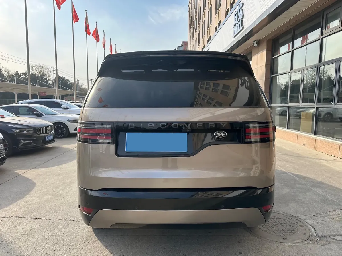 2023 Land Rover Discovery 3.0T 360HP L6 8AT,autocango,china used car exporter,china ev exporter,chinese used car exporter,chinese used ev exporter