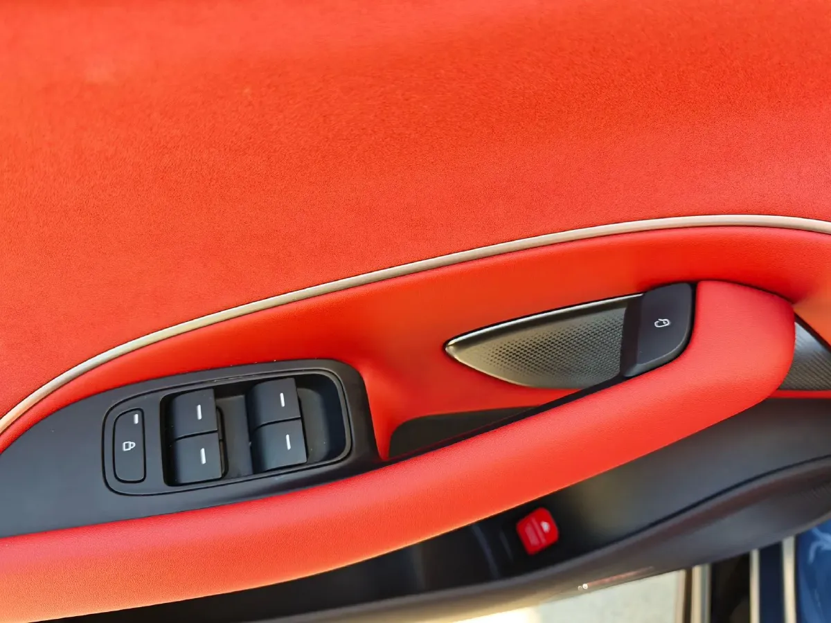 2024 MI SU7 BEV 101KWH,autocango,china used car exporter,china ev exporter,chinese used car exporter,chinese used ev exporter