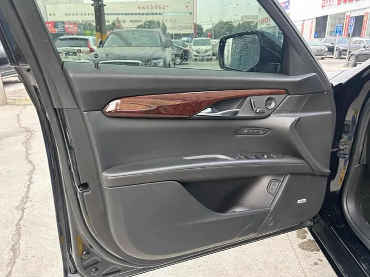 2020 Cadillac CT6 2.0T 241HP L4 10AT,autocango,china used car exporter,china ev exporter,chinese used car exporter,chinese used ev exporter