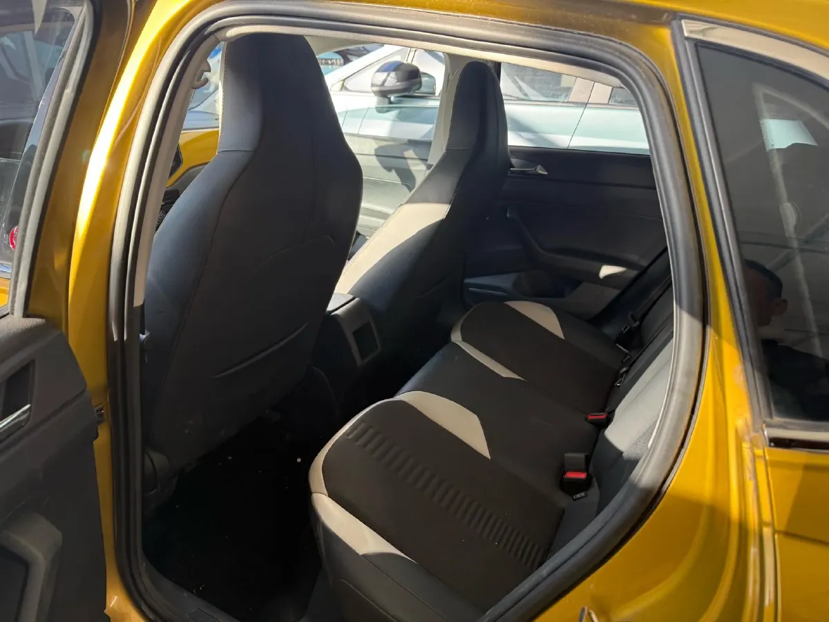 2019 Volkswagen Polo 1.5L 113HP L4 6AT,autocango,china used car exporter,china ev exporter,chinese used car exporter,chinese used ev exporter