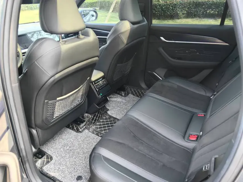 2024 Geely Monjaro 2.0T 238HP L4 8AT,autocango,china used car exporter,china ev exporter,chinese used car exporter,chinese used ev exporter