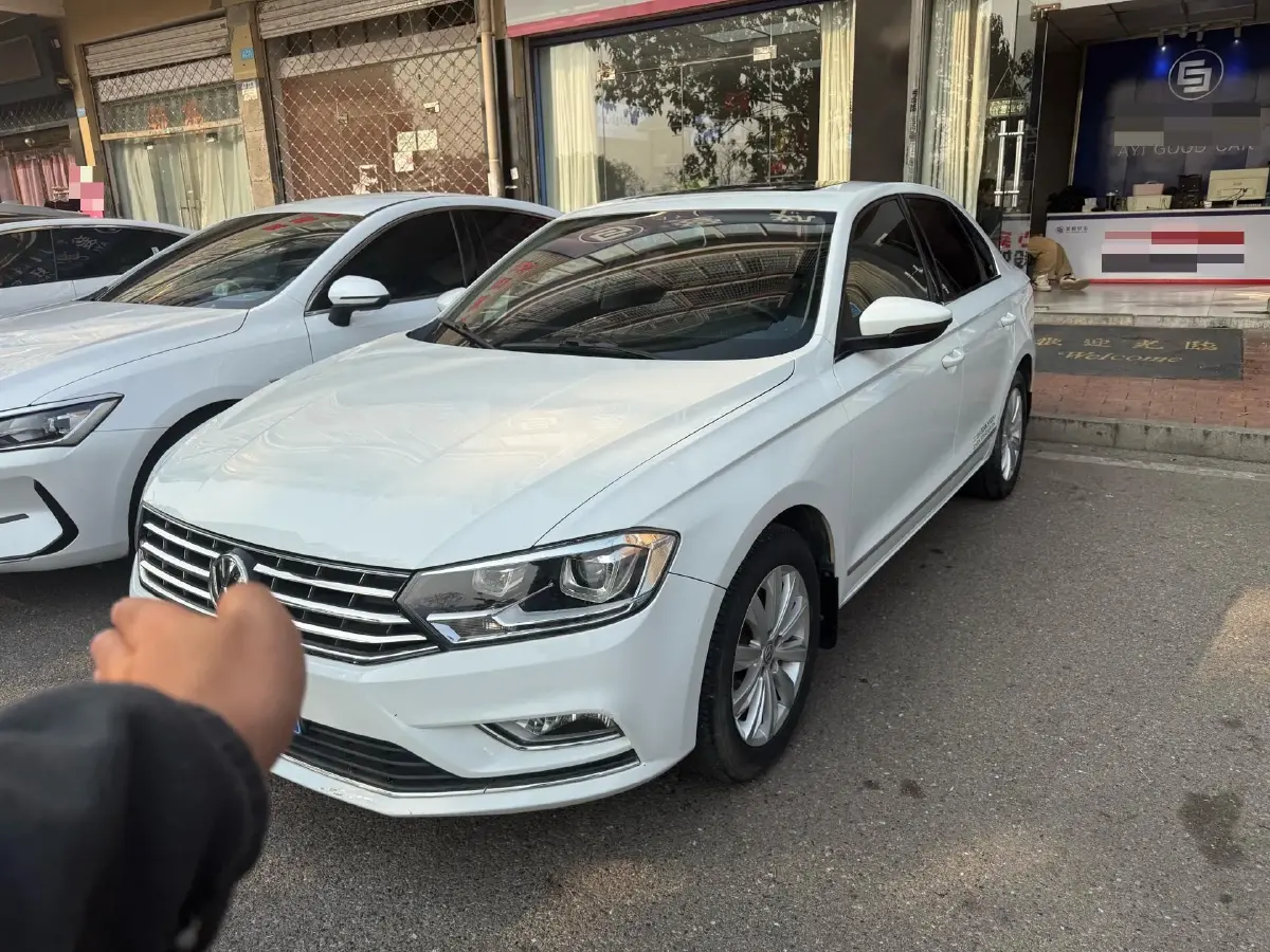 2018 Volkswagen Bora 1.5L 110HP L4 6AT