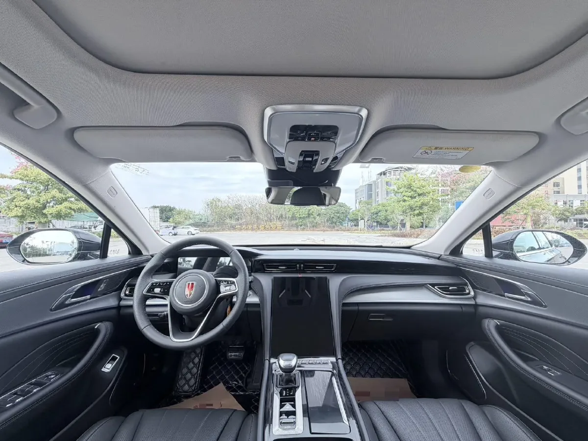 2024 HongQi H5 2.0T 224HP L4 8AT,autocango,china used car exporter,china ev exporter,chinese used car exporter,chinese used ev exporter