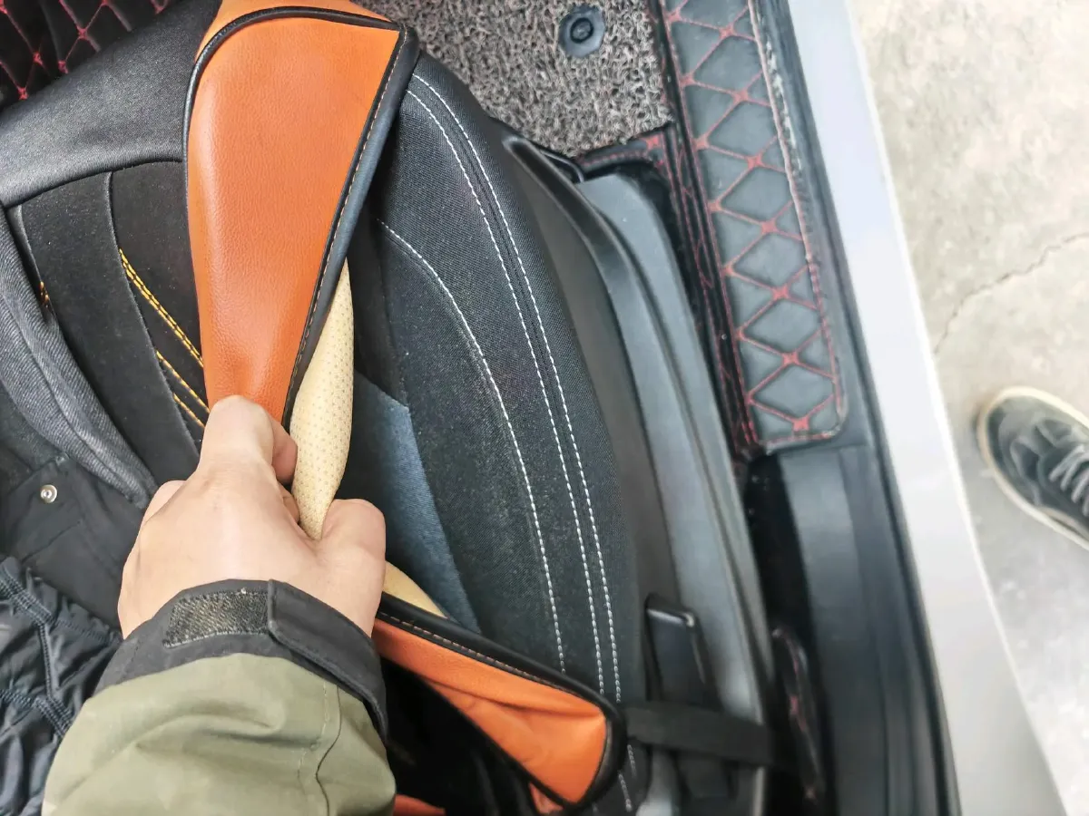 2018 BaoJun 530 1.5T 150HP L4 6MT,autocango,china used car exporter,china ev exporter,chinese used car exporter,chinese used ev exporter