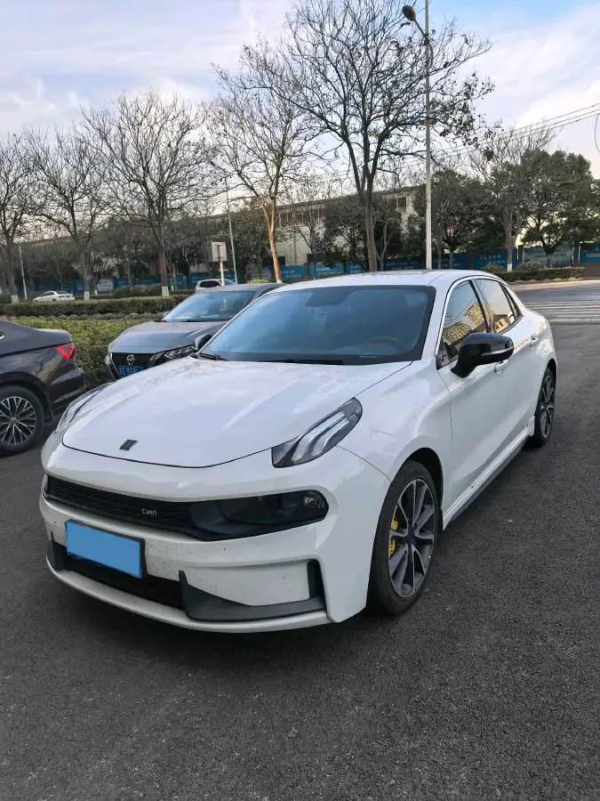 2019 Qoros 5 1.6T 197HP L4 7DCT