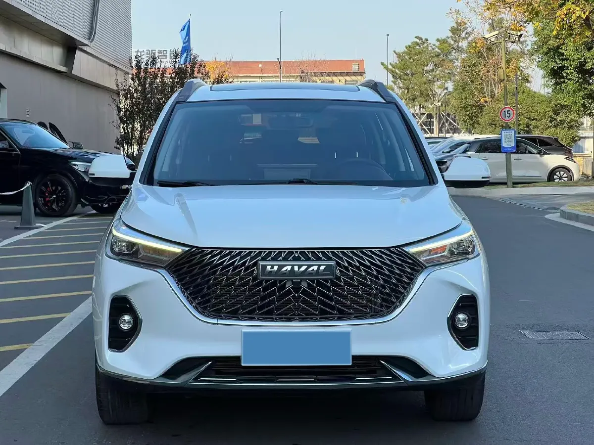 2021 Haval M6 1.5T 150HP L4 7DCT,autocango,china used car exporter,china ev exporter,chinese used car exporter,chinese used ev exporter