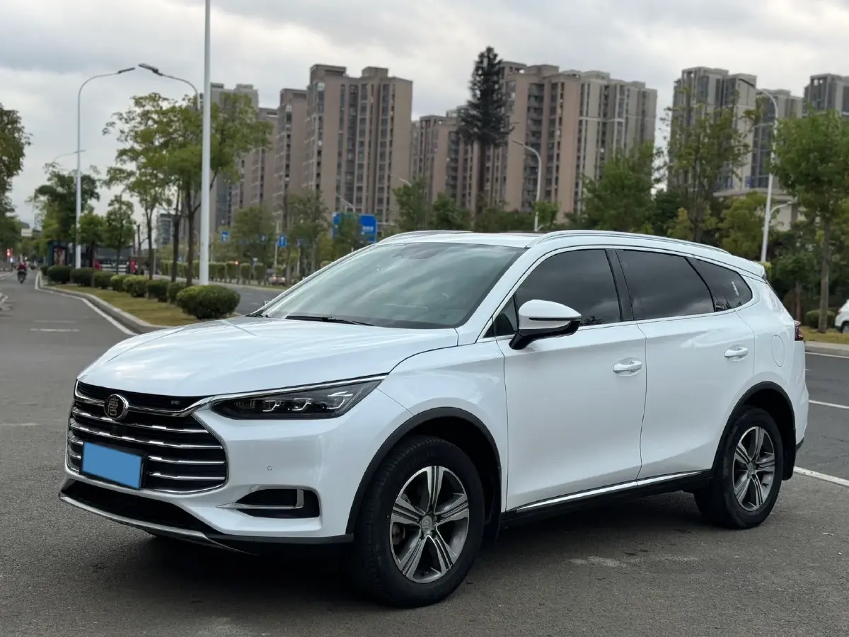 2019 BYD Tang 2.0T 192HP L4 6AT