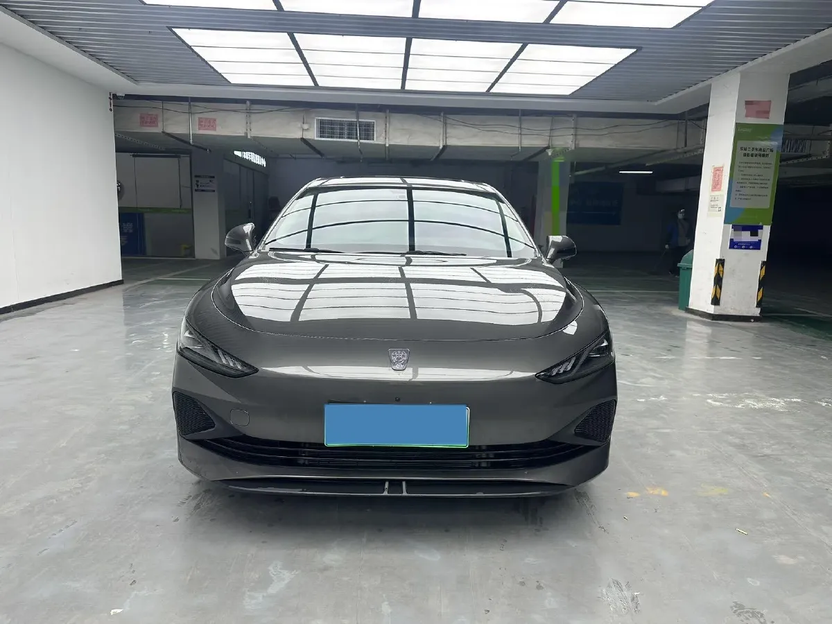 2023 Roewe D7 1.5L 112HP L4 1DHT PHEV 21.4KWH,autocango,china used car exporter,china ev exporter,chinese used car exporter,chinese used ev exporter