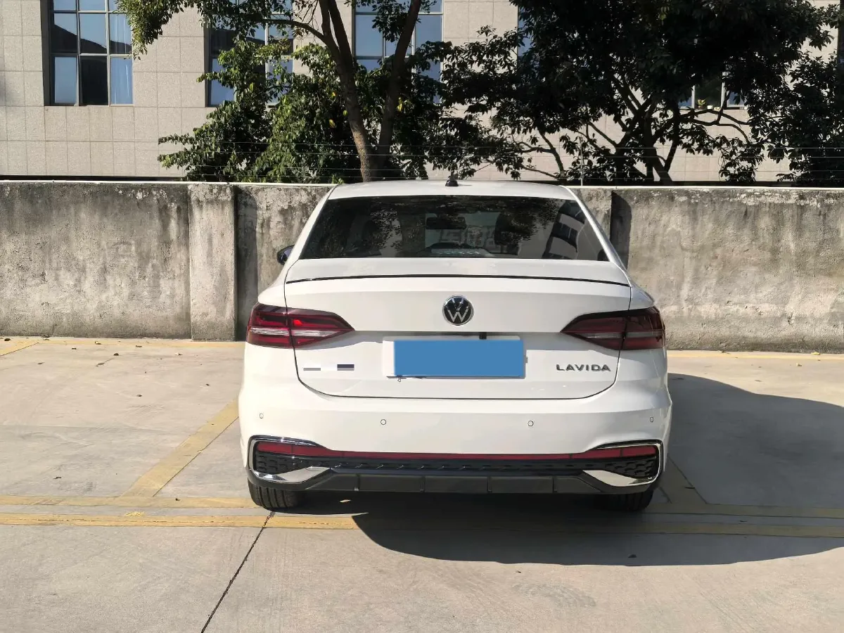 2024 Volkswagen Lavida 1.5T 160HP L4 7DCT,autocango,china used car exporter,china ev exporter,chinese used car exporter,chinese used ev exporter