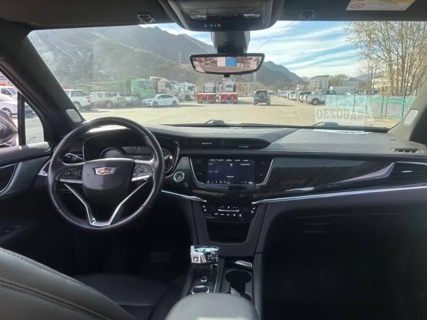 2022 Cadillac XT6 2.0T 237HP L4 9AT,autocango,china used car exporter,china ev exporter,chinese used car exporter,chinese used ev exporter
