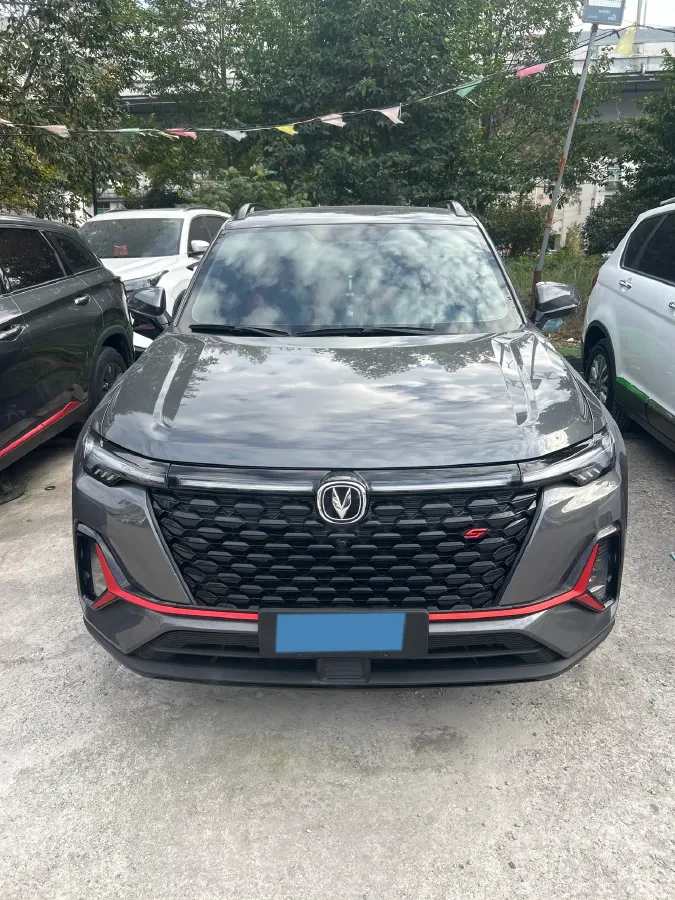 2021 ChangAn CS35 Plus 1.4T 160HP L4 7DCT,autocango,china used car exporter,china ev exporter,chinese used car exporter,chinese used ev exporter