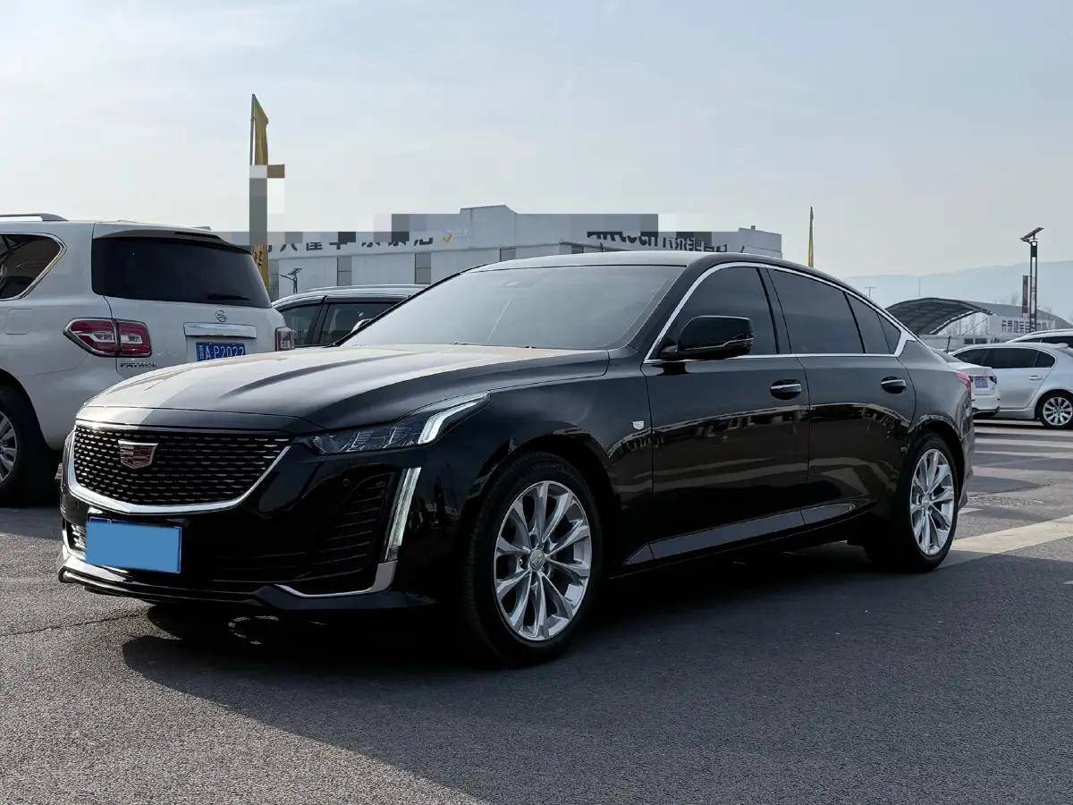 2022 Cadillac CT5 2.0T 237HP L4 10AT