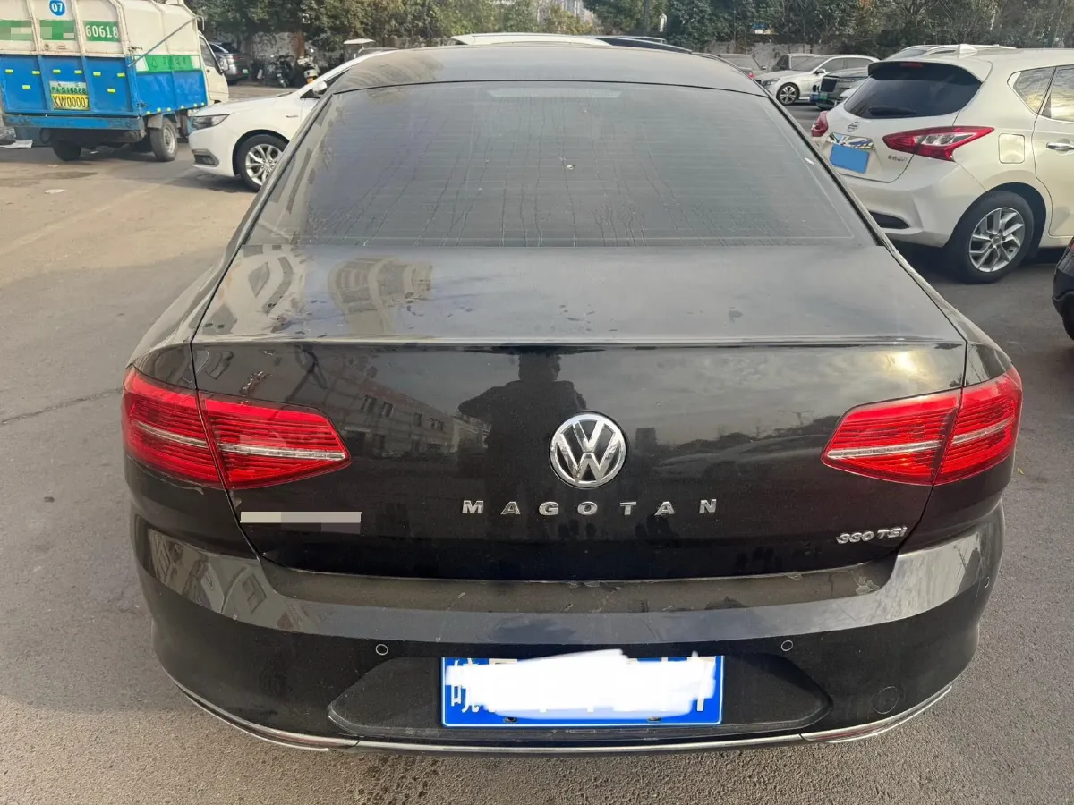 2018 Volkswagen Magotan 1.8T 180HP L4 7DCT,autocango,china used car exporter,china ev exporter,chinese used car exporter,chinese used ev exporter