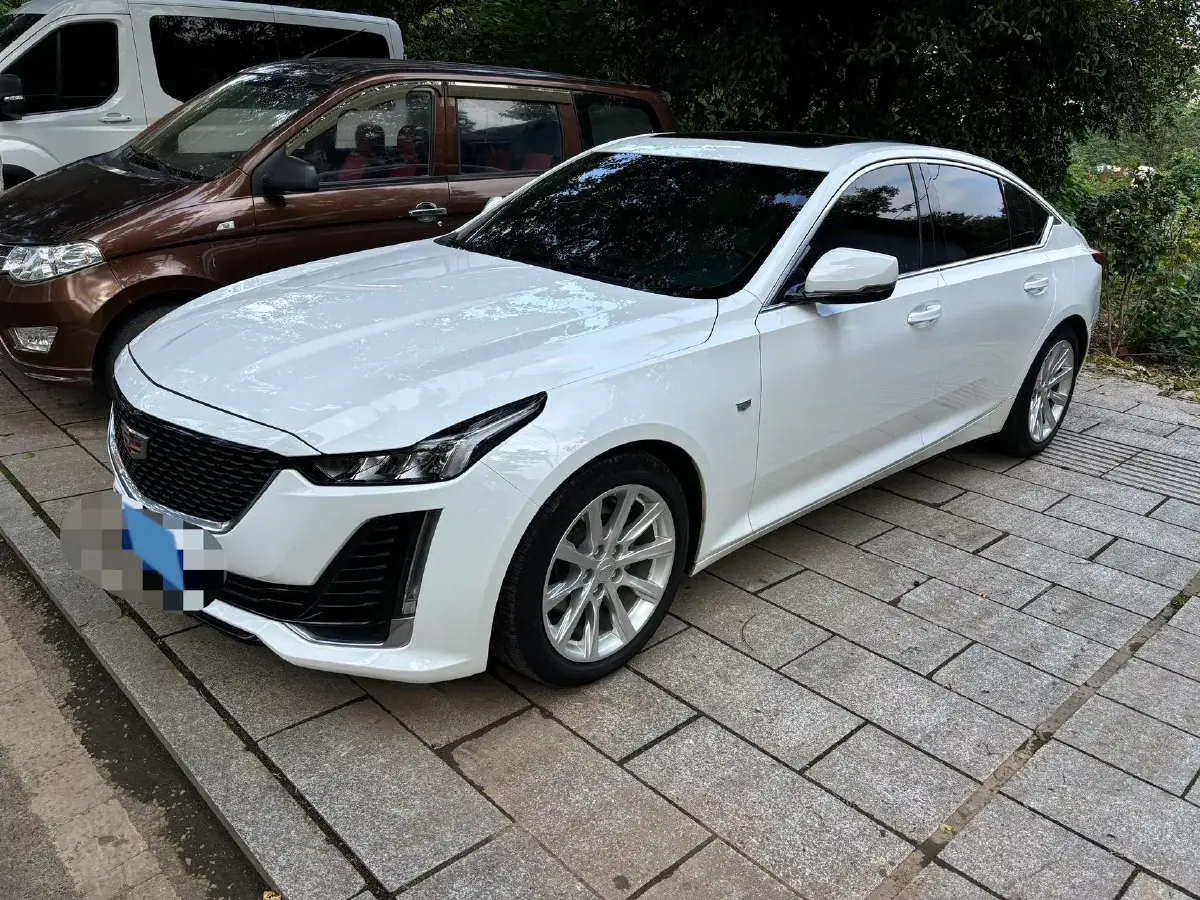 2020 Cadillac CT5 2.0T 237HP L4 10AT