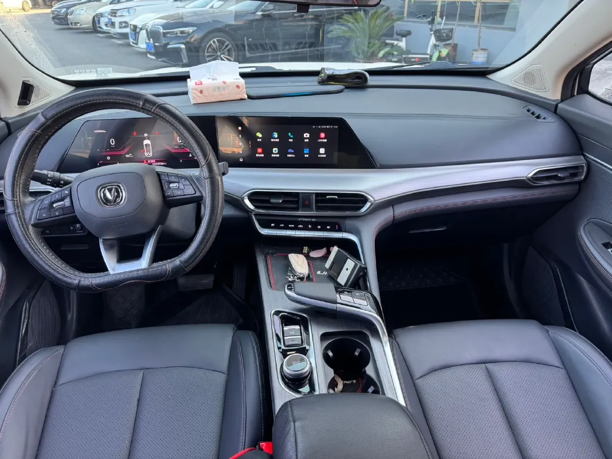 2020 ChangAn UNI-T 1.5T 180HP L4 7DCT,autocango,china used car exporter,china ev exporter,chinese used car exporter,chinese used ev exporter